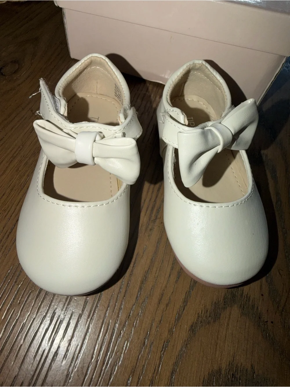 Classic Girls' Bow Mary Jane Shoes - White